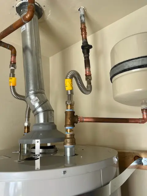 Water heater installation and plumbing repair in Waynesborough Woods